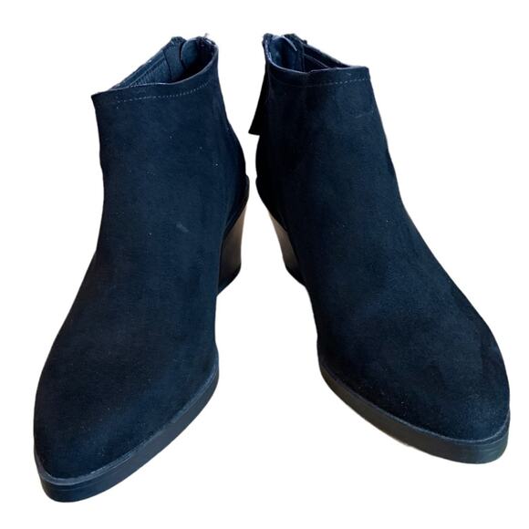 JustFab Jordi black faux suede ankle booties chunky heel 2.5” size 8 - Picture 6 of 8